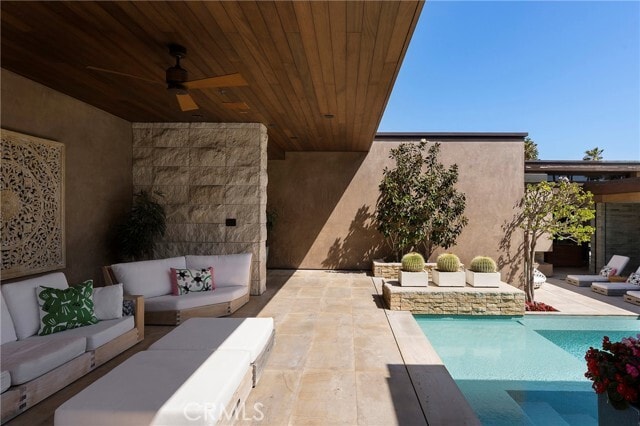 Building Photo - 2495 Riviera Dr