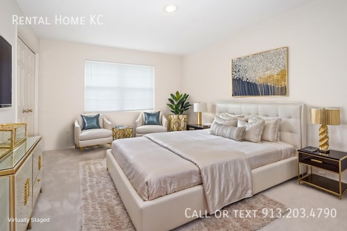 Building Photo - 5619 Riley-