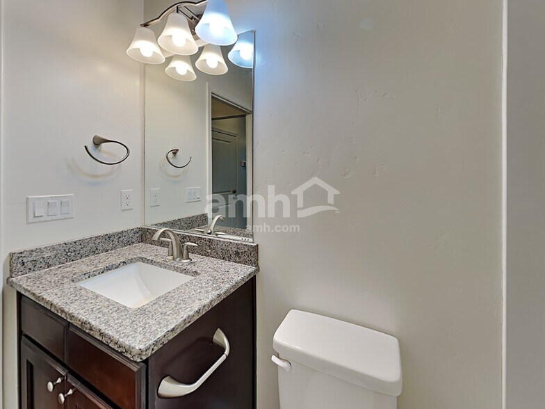 Building Photo - 55 S Fremont St