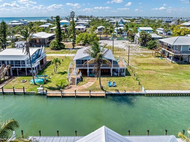 Building Photo - 9750 LITTLE GASPARILLA Is