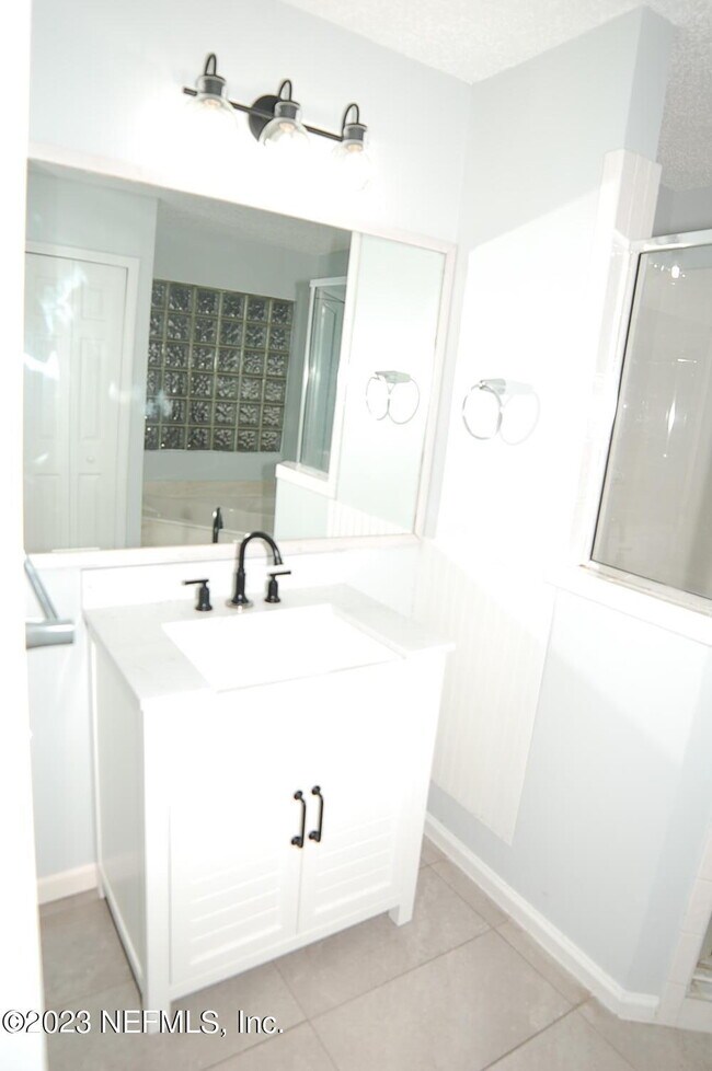 Building Photo - 2998 Brittany Bluff Dr