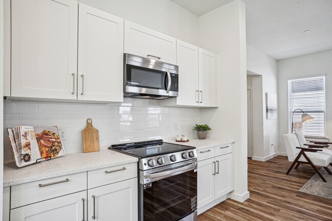 Building Photo - 3008 Sweet St