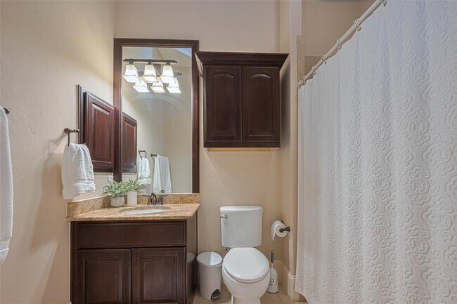 Building Photo - 3 Ivy Castle Ct