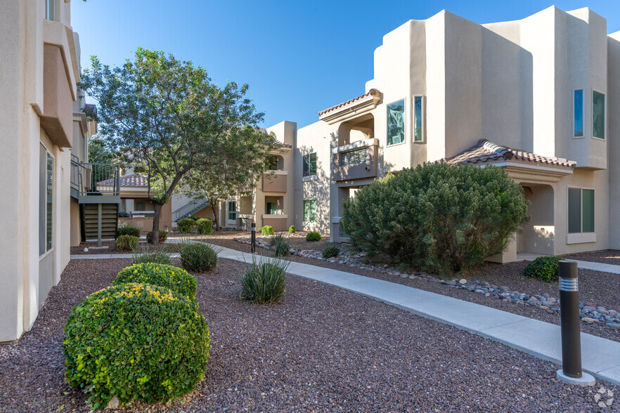 Building Photo - Canyonstone Apartments