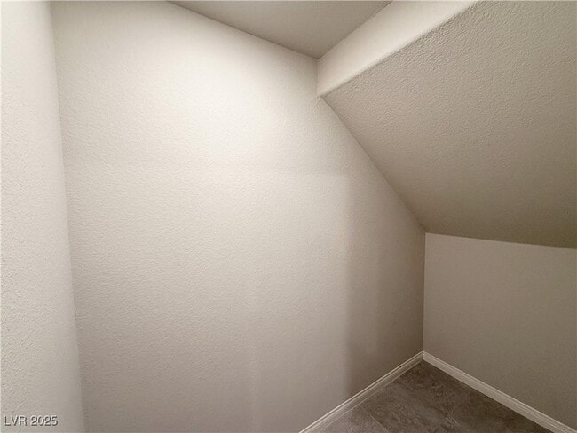 Building Photo - 7745 Wishbone Falls St