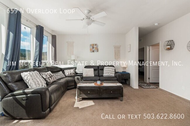 Building Photo - Well Maintained 3 Bedroom Home In Otis