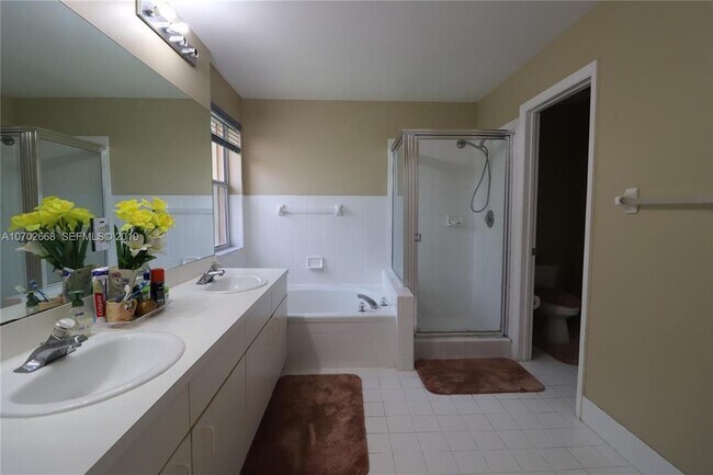 Building Photo - 16241 Opal Creek Dr