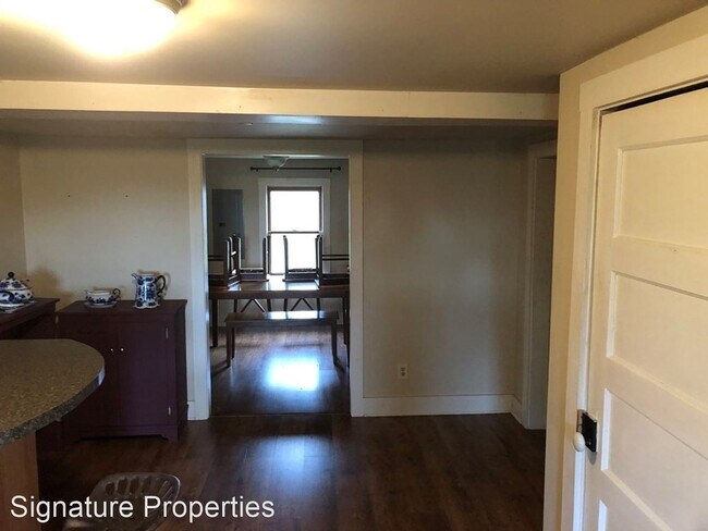 Building Photo - 3 br, 1 bath House - 3039 T.N. Snow Road