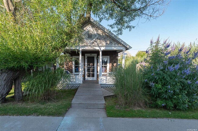 Primary Photo - 20 Ocean Rd