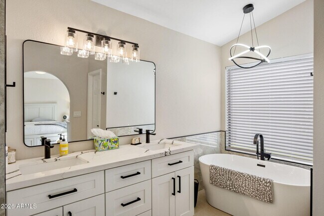 Building Photo - 3967 E Verbena Ct