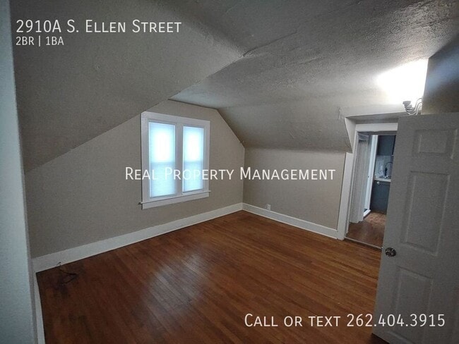 Building Photo - 2910 S Ellen St