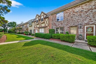 Building Photo - 14719 Barryknoll Ln