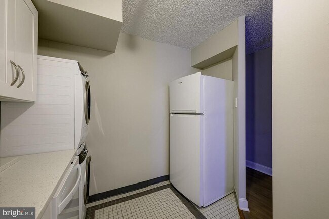 Building Photo - 1245 13th St NW