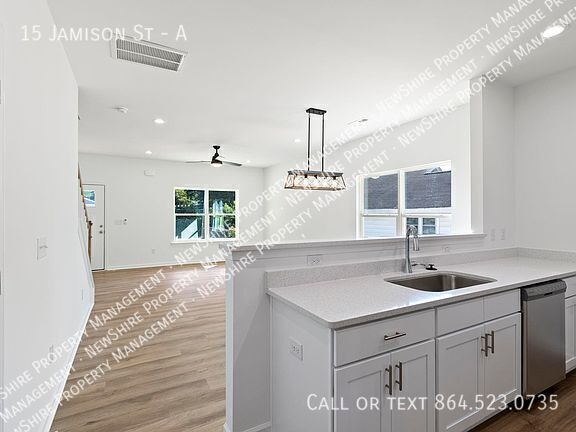 Building Photo - 15 Jamison St