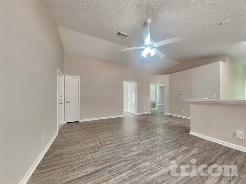 Building Photo - 3131 Kelling St