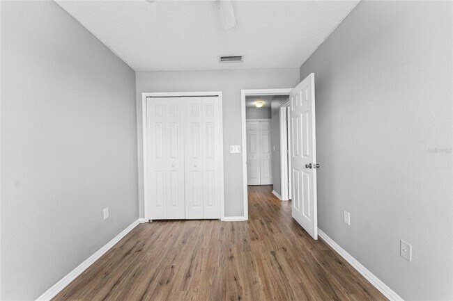 Building Photo - 2661 Oleander Lakes Dr