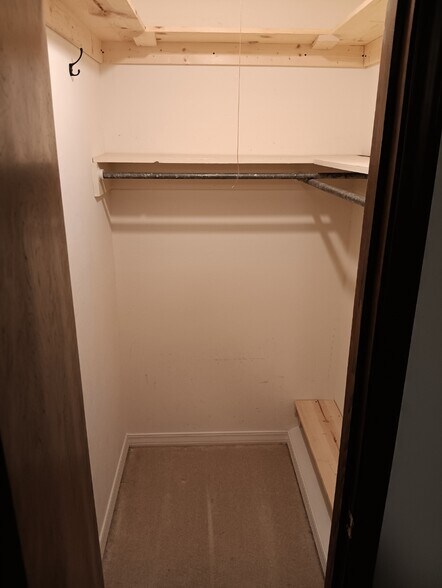 front bedroom 2 closet - 2308 Wesley Cir