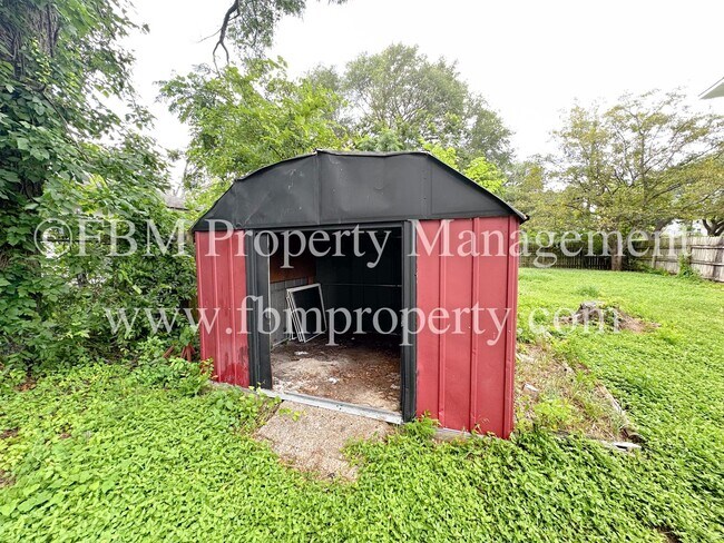 Building Photo - 518 N 26th St