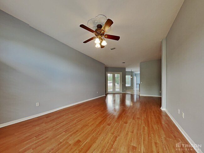 Building Photo - 21532 Silver Bay Pl
