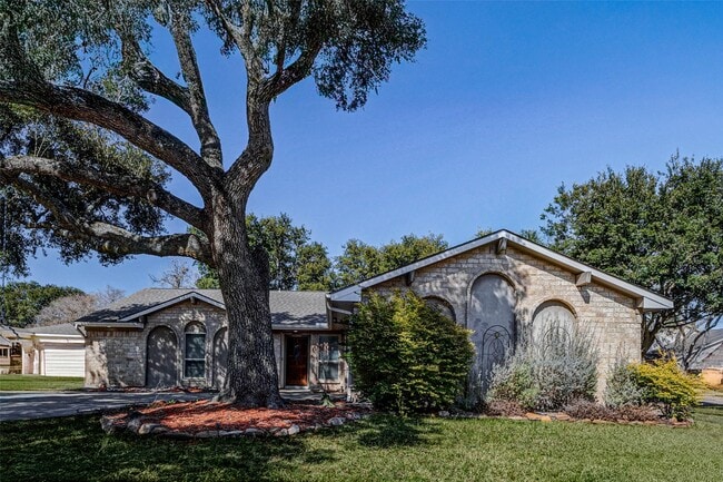 Building Photo - 21602 Park Downe Ln