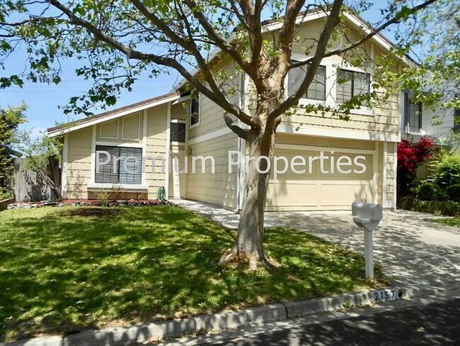 Primary Photo - Spacious Home Located in the Desired Diabl...