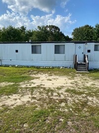 Building Photo - 2bed 1 bath