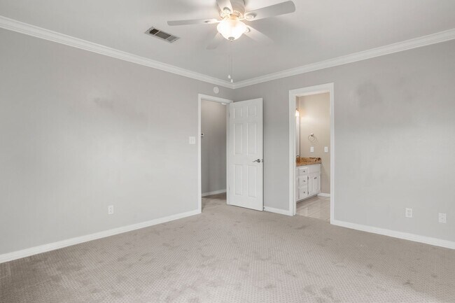 Building Photo - 3116 Brittany Pl