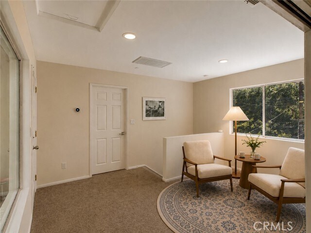 Building Photo - 2932 Ledgewood Dr