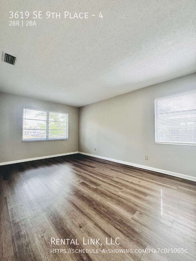 Building Photo - 3619 SE 9th Pl