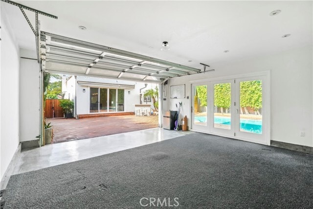 Building Photo - 432 S Orange Dr