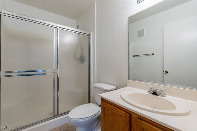 Building Photo - 3061 Key Largo Dr