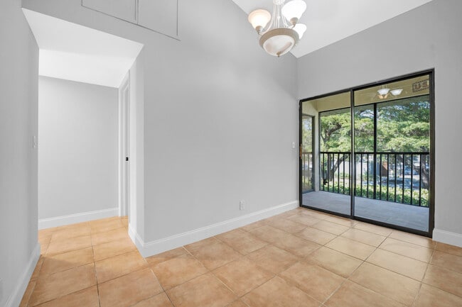 Building Photo - 1732 NW 81st Way