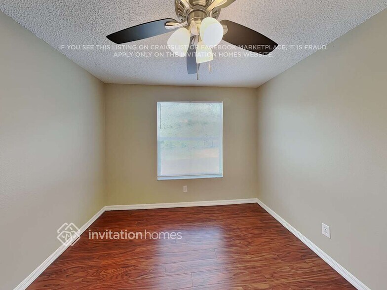 Building Photo - 1041 Grand Canyon Dr