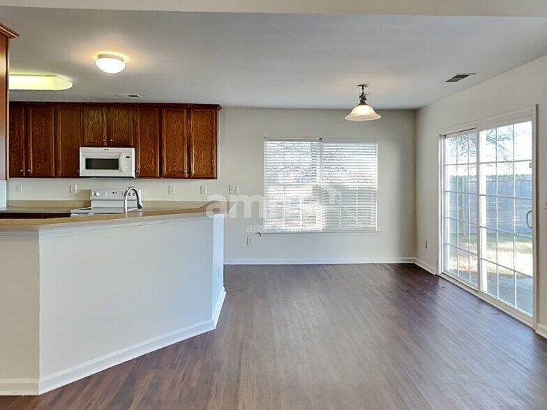 Building Photo - 10538 Samuels Way Dr