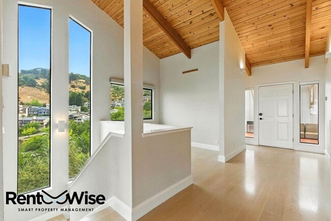 Building Photo - 14 Marlin Cove