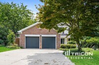 Building Photo - 100 Chitwood Ct