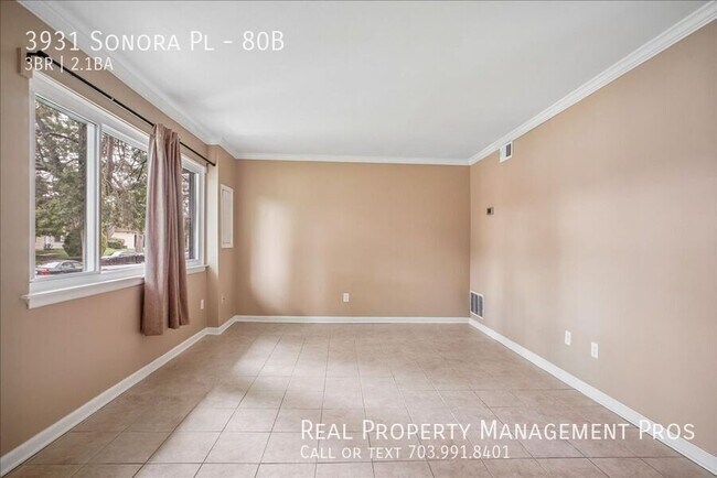 Building Photo - 3931 Sonora Pl