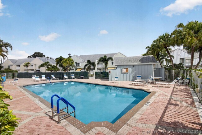 Building Photo - 6391 Riverwalk Ln