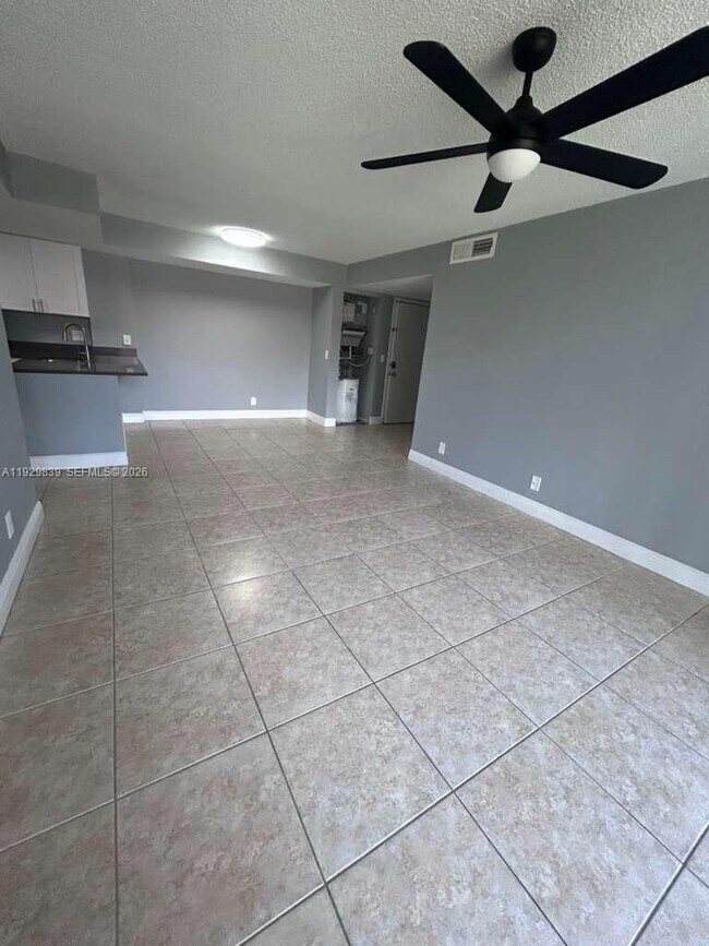 Building Photo - 10757 Cleary Blvd