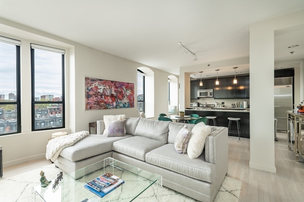 *Pictures are representative samples of the advertised unit. In some cases, the actual units you tou - 761 Boylston St