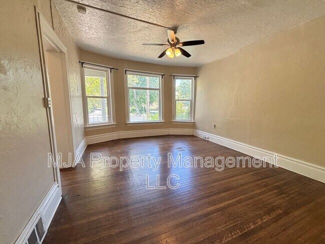 Building Photo - 1631 S 500 E