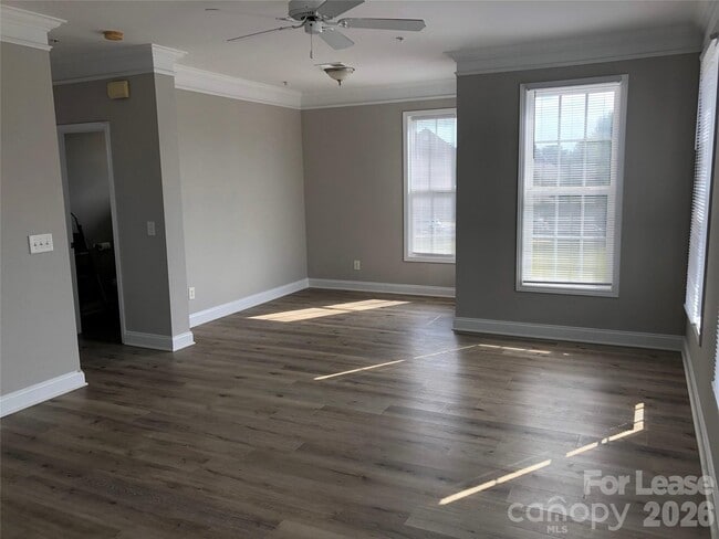 Building Photo - 115 Plantation Ridge Dr
