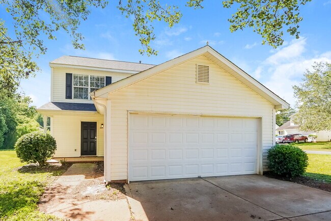 Primary Photo - 5504 Black Fox Ct