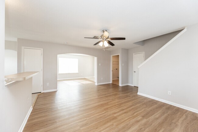 Building Photo - 1006 Vernage Rd