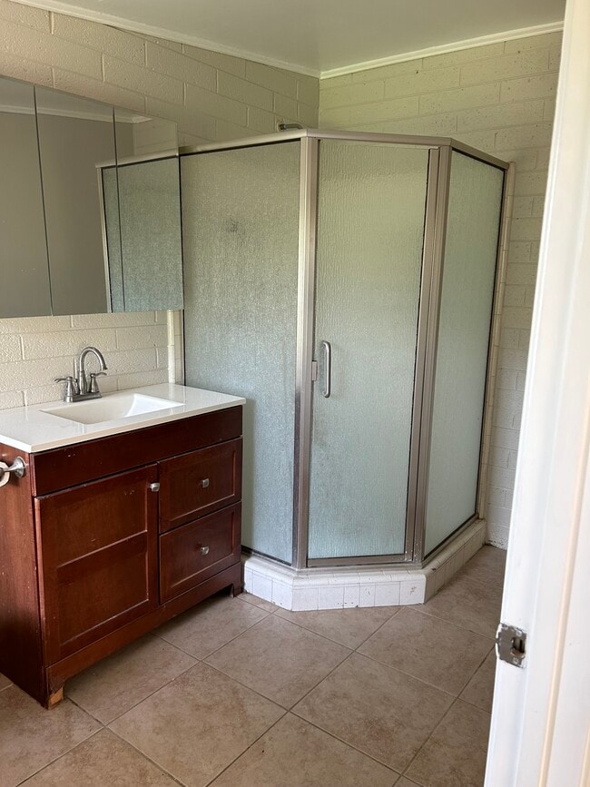 Building Photo - 3919 N 15th St