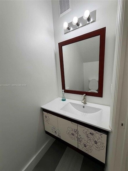 Building Photo - 5755 NW 115th Ct