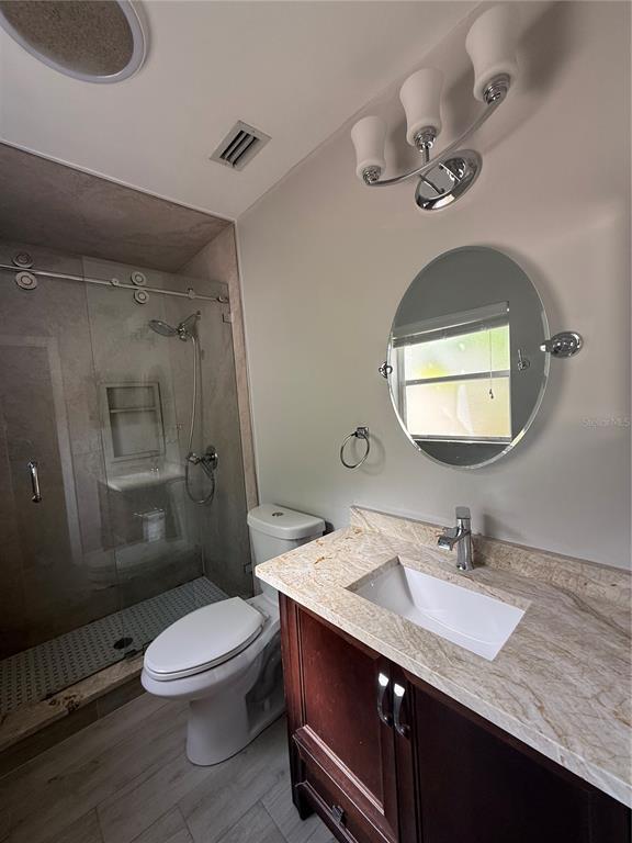 Building Photo - 4410 Waltham Ave