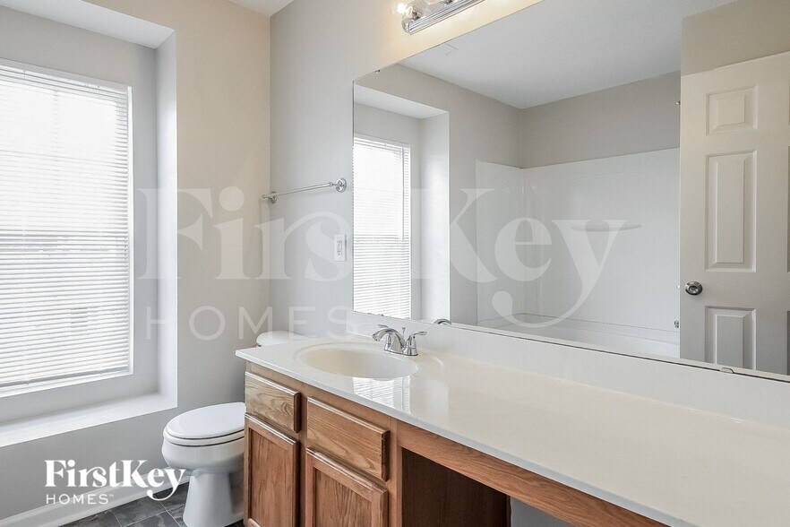 Building Photo - 6021 Namozine Ct