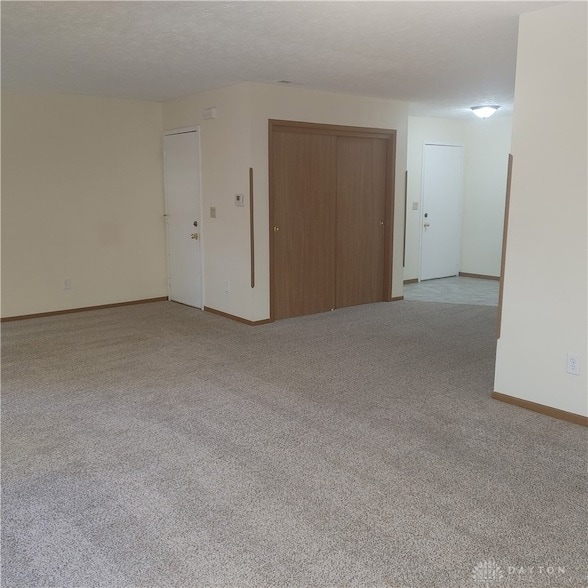 Building Photo - 1276 Robbins Run Ct