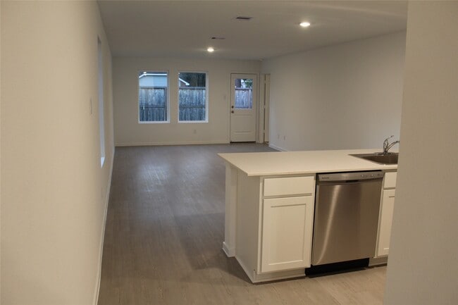 Building Photo - 1733 Lofty Cedar Ct